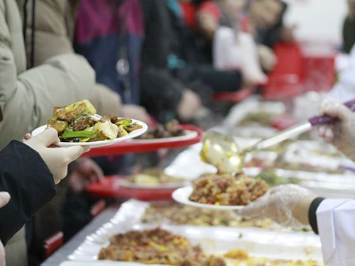 �������